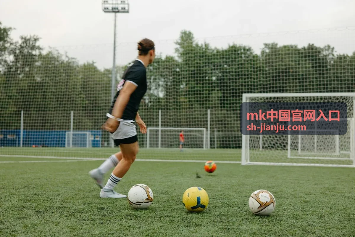 mk中国官网入口 选购与尺码指引封面